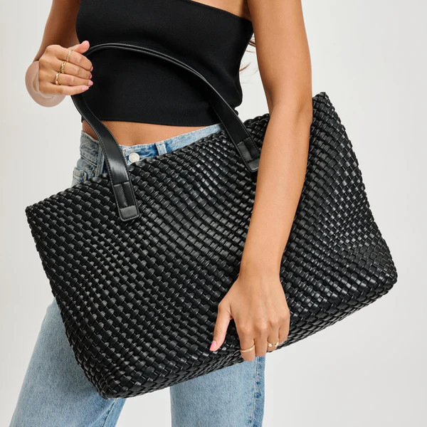 Piquant Tote | Moda Luxe