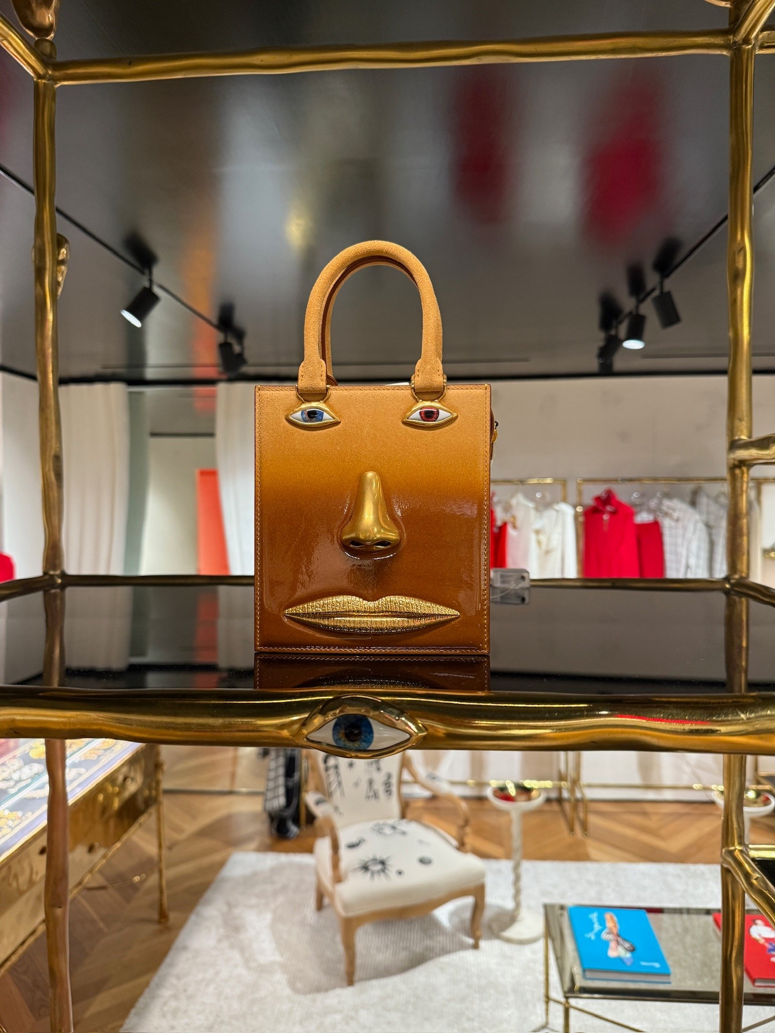 I am absolutely loving this bag, it’s so unique & captivating ✨

Style tips - Bag - Outfit inspo - Purse 

#LTKSeasonal #LTKStyleTip