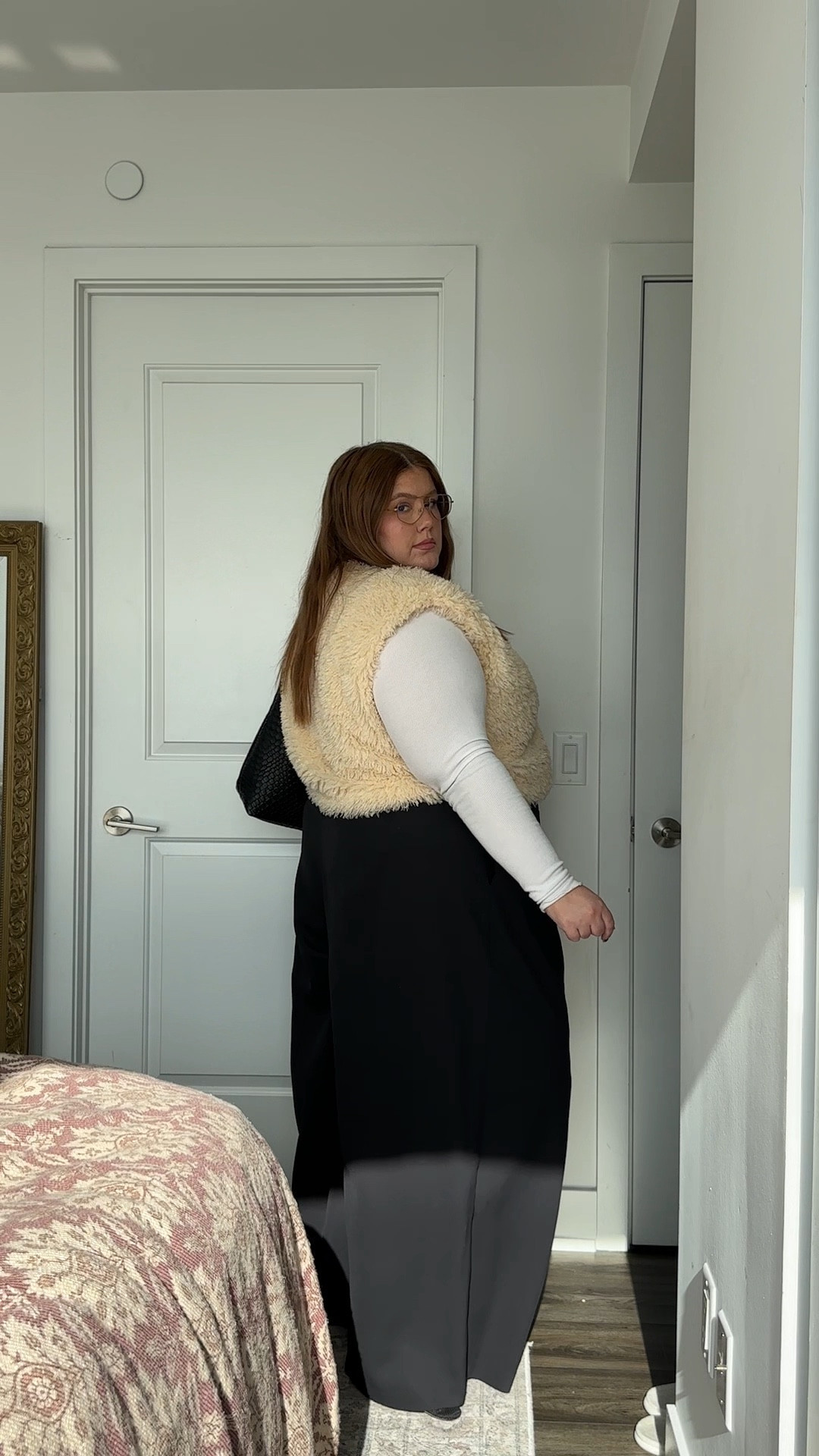 Plus size/midsize not your average office wear outfit inspo. Have been waiting to pull out this ivory/cream fluffy faux fur vest!! I would wear this more as chic street style. Cute with flats or sneakers!

Eloquii black wide leg trousers- 24
Eloquii faux fur vest- 22/24

#LTKmidsize #LTKplussize #LTKworkwear