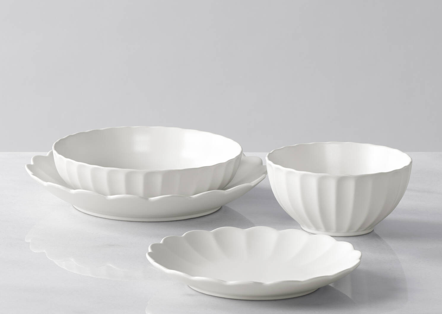 Pearse 16 piece Dish Set White | Urban Barn