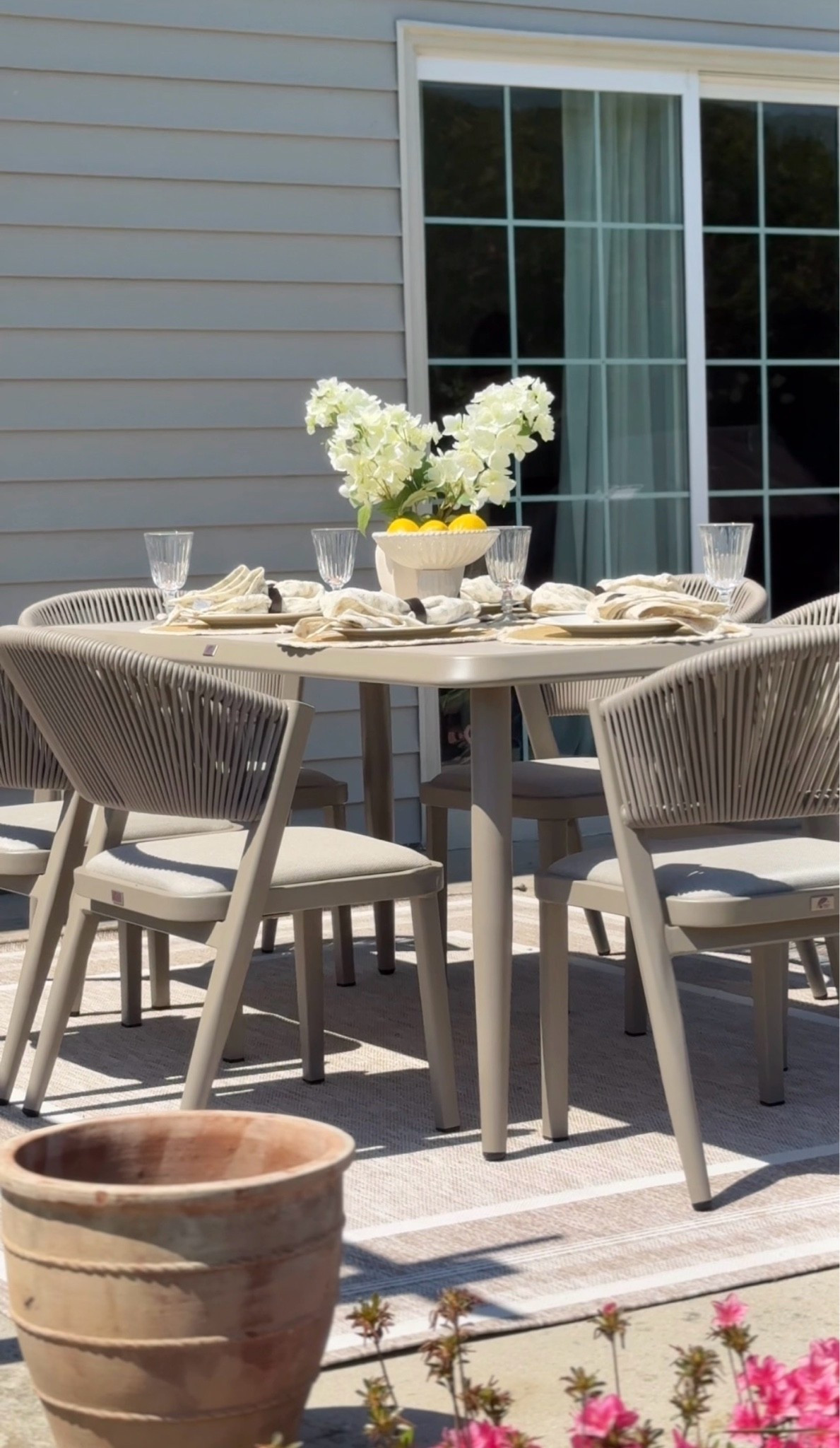 The perfect Amazon dining set 💛

#LTKSeasonal #LTKHome #LTKSaleAlert