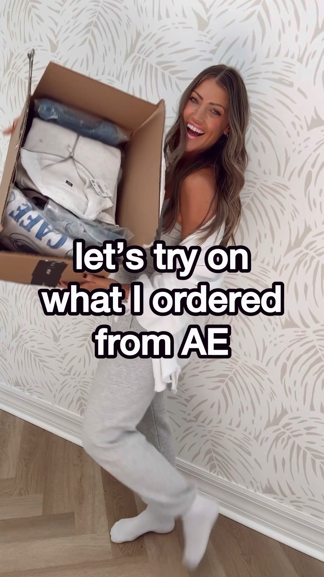 My latest @americaneagle order is all a keep… darn. 😉 AND IT’S ON SALE!! Up to 40% off. 👏🏻 these looks are perfect for being cozy comfy this January, all the way through spring! Don’t know what to wear January, February & March? Easy. Elevated sweatshirts, comfy jeans & cute matching sets. ☑️ these finds check all the boxes! I’m 5’4, wearing a 0 in both jeans (reg length in non-distressed, short length in distressed pair), and XS in every item except the “rainy days” hoodie— I did a S in that for an oversized fit. #AEJeans #casualoutfitideas #comfyoutfits