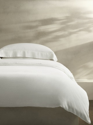 Fine Linen Duvet Cover | Banana Republic (US)
