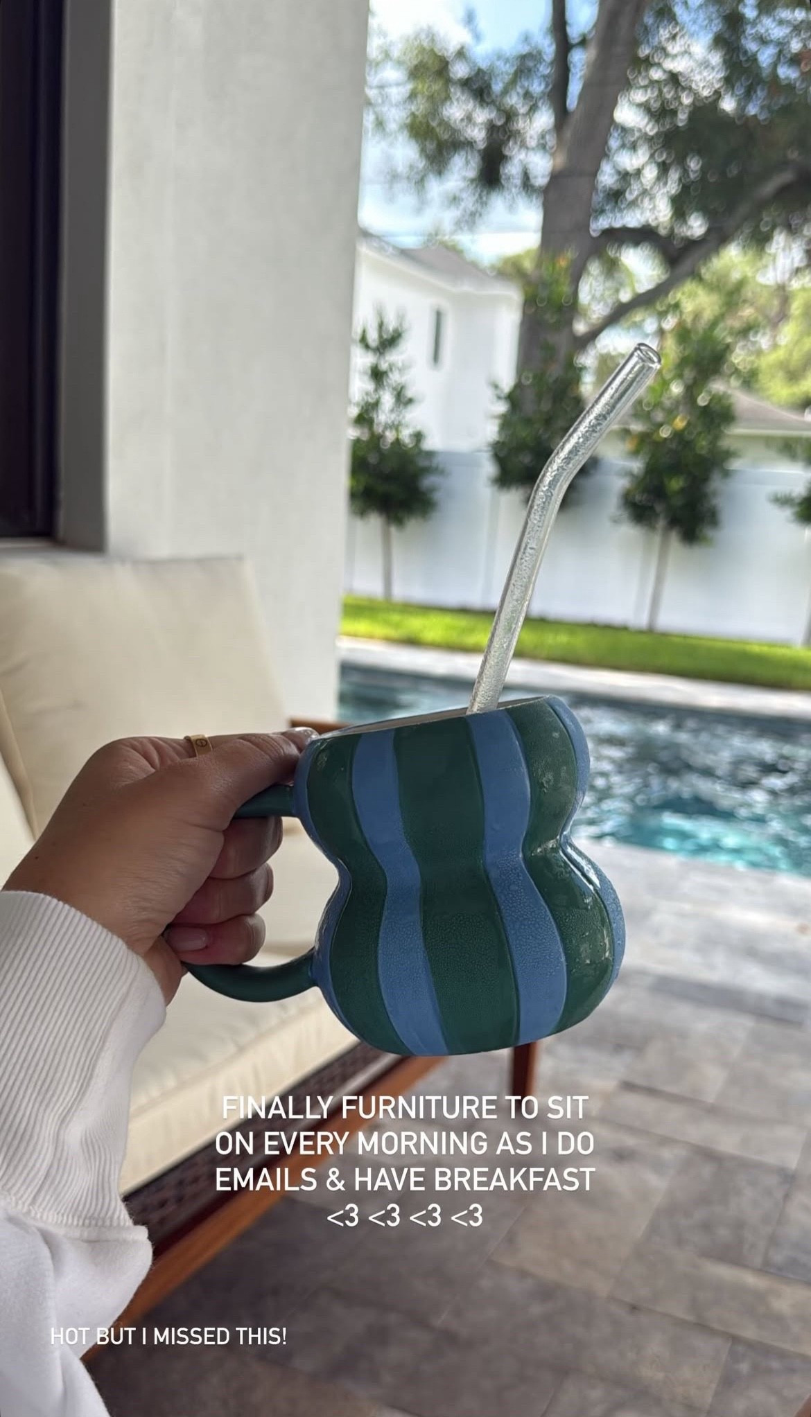 finally have furniture to sit on as I go through my emails and eat breakfast 🤍

#LTKSeasonal #LTKHome #LTKFindsUnder100