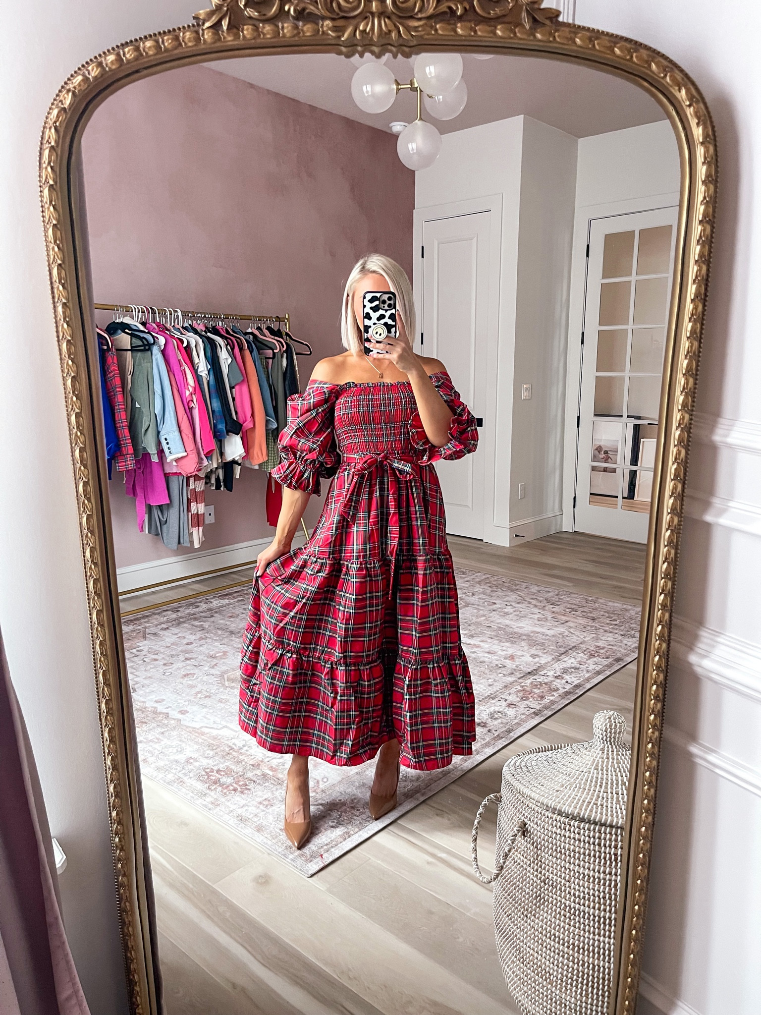 25% off for 24 hours with code THANKTANNER — size XS! Perfect for hosting a holiday party! 

#LTKsalealert #LTKHoliday #LTKSeasonal