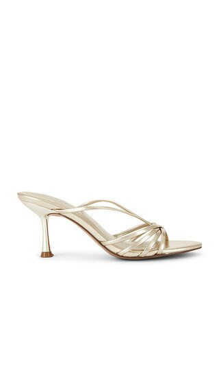 Steve Madden Edna Sandal in Metallic Gold. - size 6.5 | Revolve Clothing (Global)