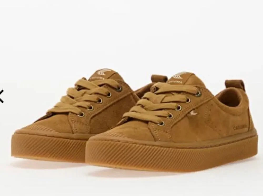 Cariuma Women's OCA Low Suede Lace Up Sneakers Camel Brown 7.5 | Poshmark