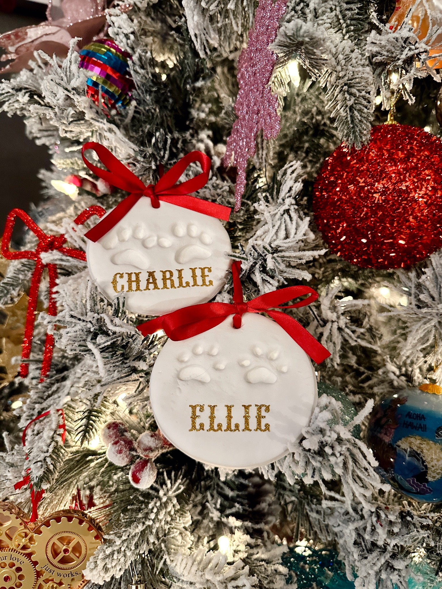 Love these ornaments to make a lasting memories of your fur babies. These make great gifts for pet owners as well! 

Christmas Ornament | Holiday Gift Idea | Pet Gifts | Christmas Decor

#LTKHoliday #LTKGiftGuide #LTKhome