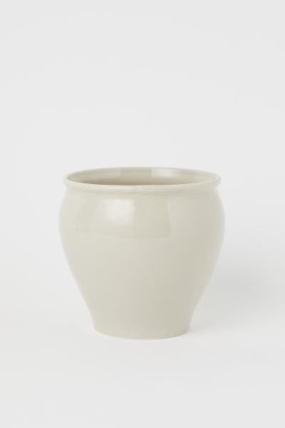 Small, rounded plant pot in glazed stoneware with a gently flared rim. Diameter at top approx. 5 ... | H&M (US + CA)