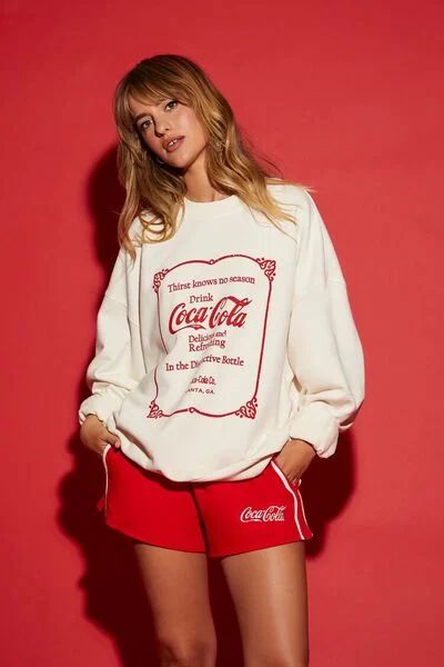 Coca-Cola Graphic Pullover | Forever 21
