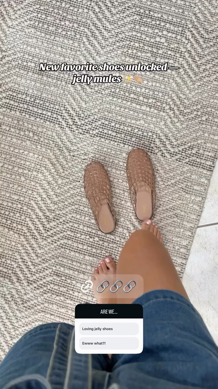 These clear jelly sandals are perfect for summer, beach, and pool days. 🌞

#LTKootd #LTKSeasonal #LTKSaleAlert