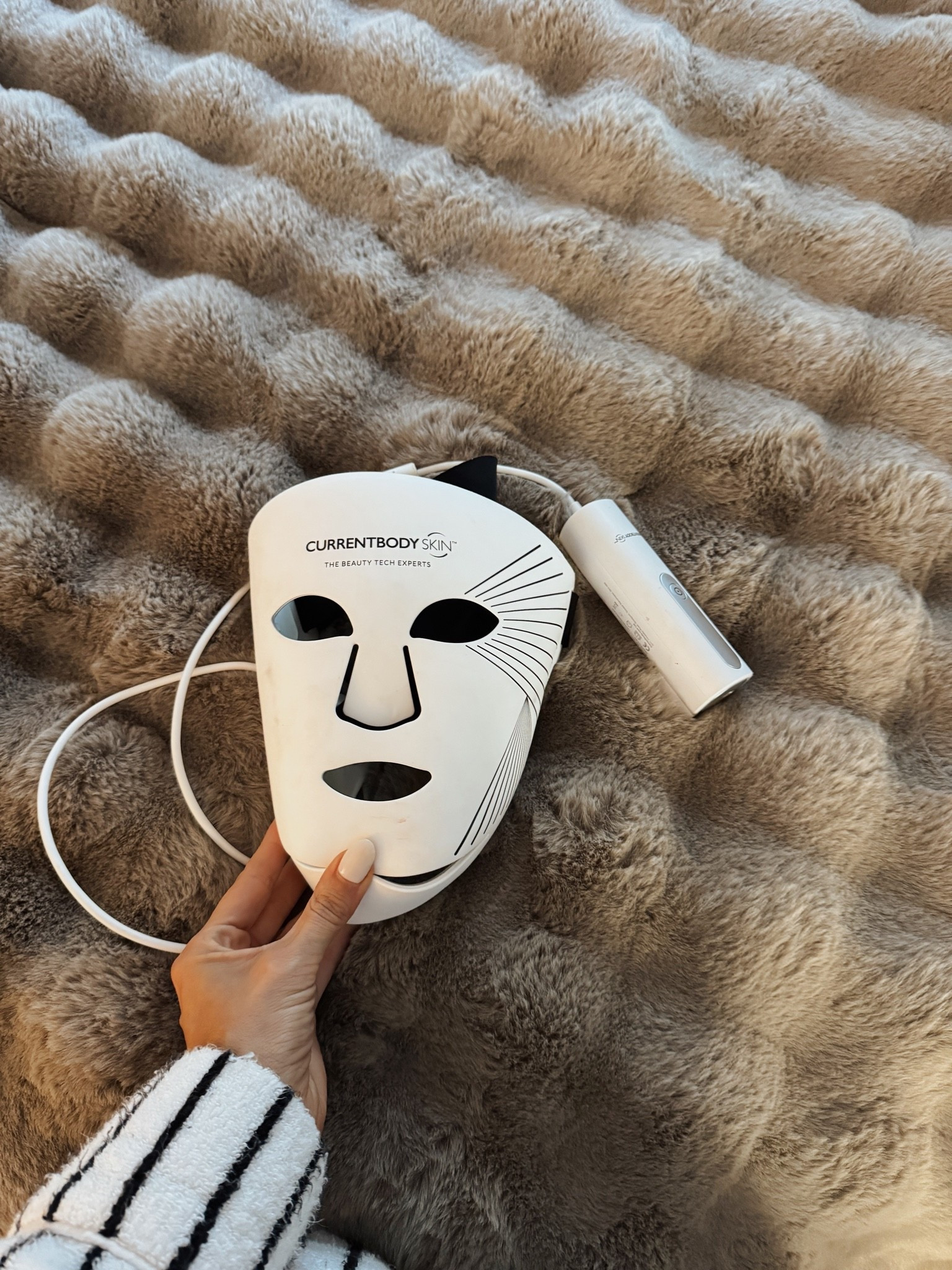 I use this 1-3 times a week
10 minutes long 
scares my family but my skin for sure looks younger 

Code - KILEECB