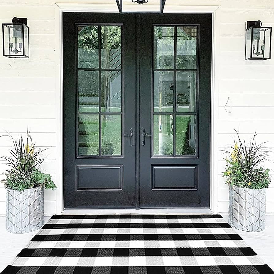 Buffalo Plaid Outdoor Rug 35.4'' x 59'' Black and White Front Door Mat Front Porch Rug Layered We... | Amazon (US)