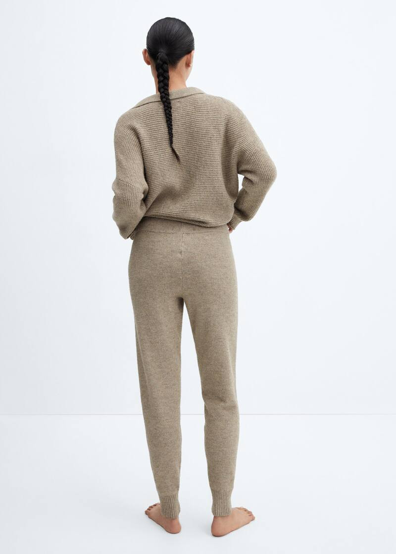 Search: Knit jogger-style pants (2) | Mango USA | MANGO (US)