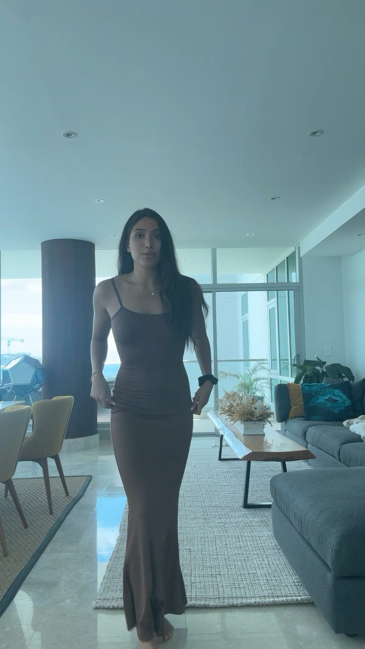 Amazon’s skims dupe

#LTKstyletip #LTKFind #LTKsalealert