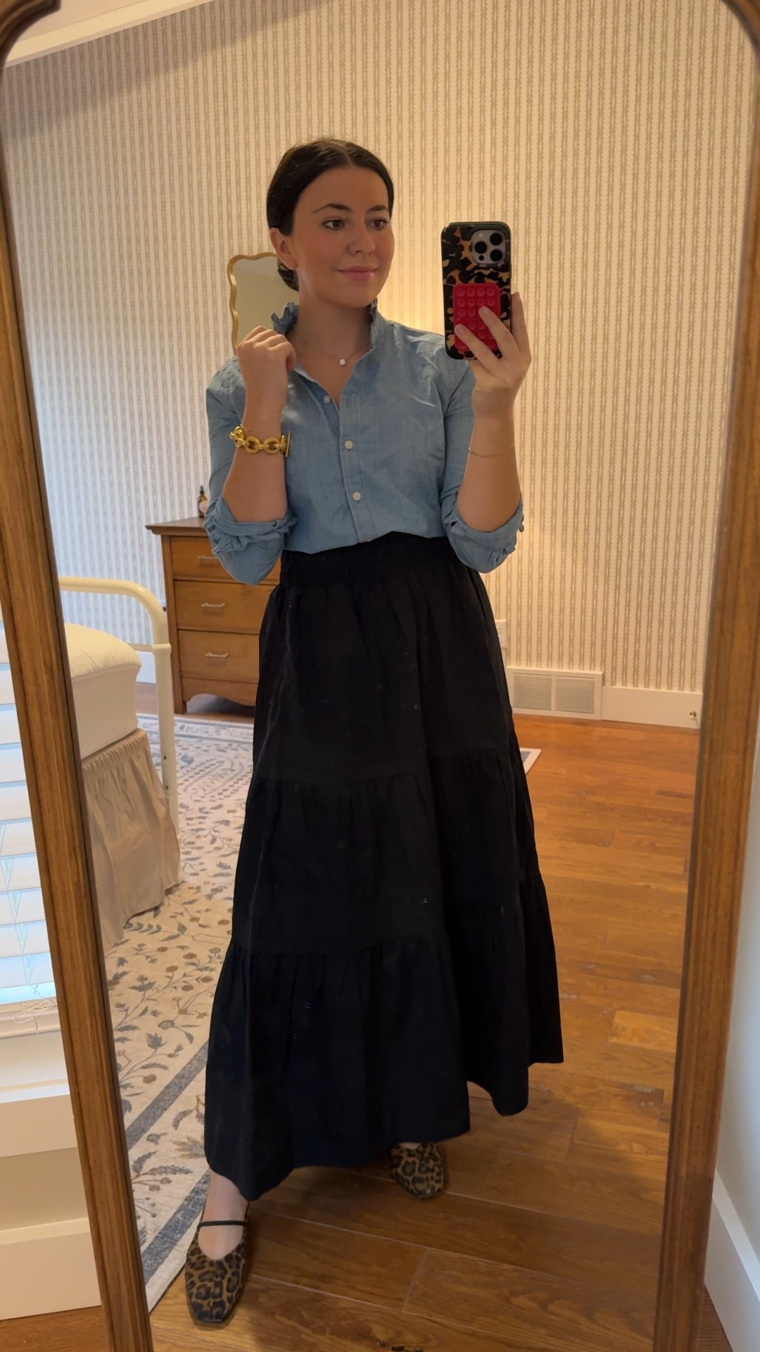 Monday teacher look 🤍