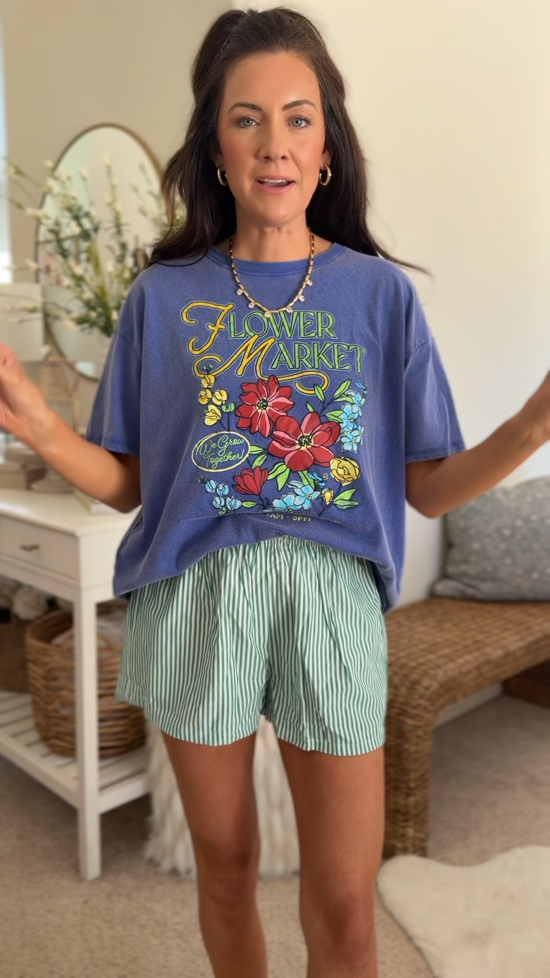 Walmart graphic tee & shorts in a medium 

#LTKmomlife #LTKSeasonal #LTKootd