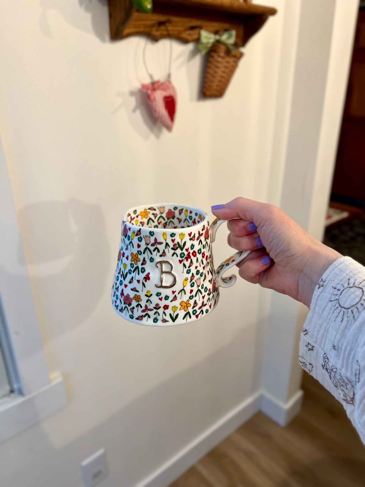 good morning! ushering in the weekend with my cute new coffee mug from Anthropologie! ☕️ perfect for spring, would make a cute Easter basket gift! 

Coffee, Coffee Love, Coffee Mug, Anthropologie, Anthro Home, Spring Mug, Floral Mug

#LTKHome #LTKmorningroutine