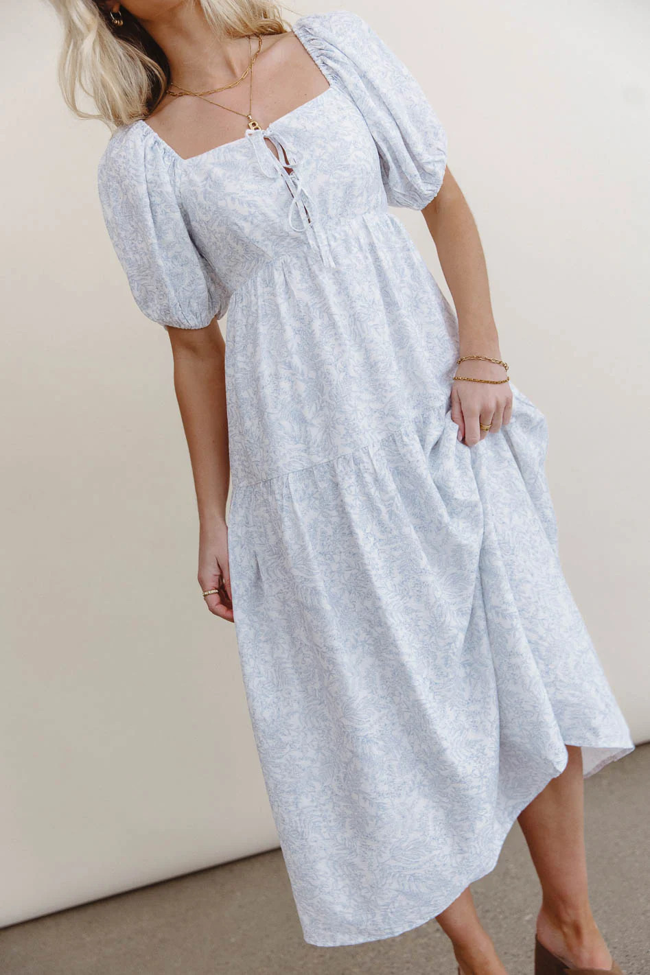 Kelsie Floral Midi Dress in Blue | Böhme US