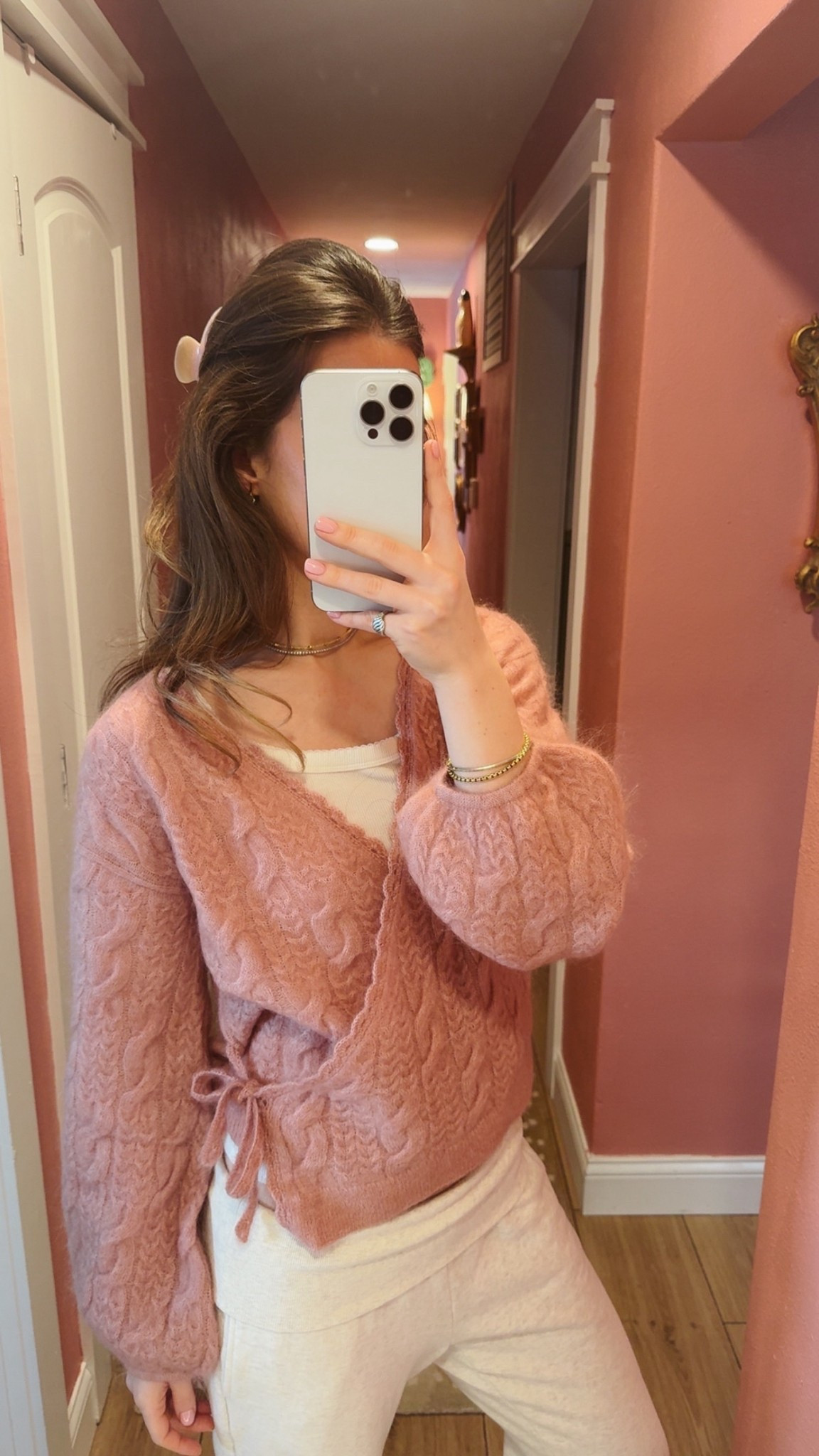 Wearing a small in the sezane odalie sweater :)

#LTKValentine