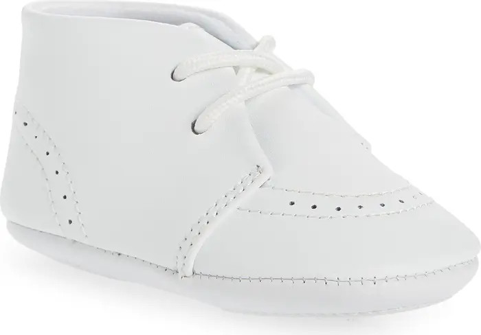 L'AMOUR Benny Brogue Oxford Crib Shoe | Nordstrom | Nordstrom