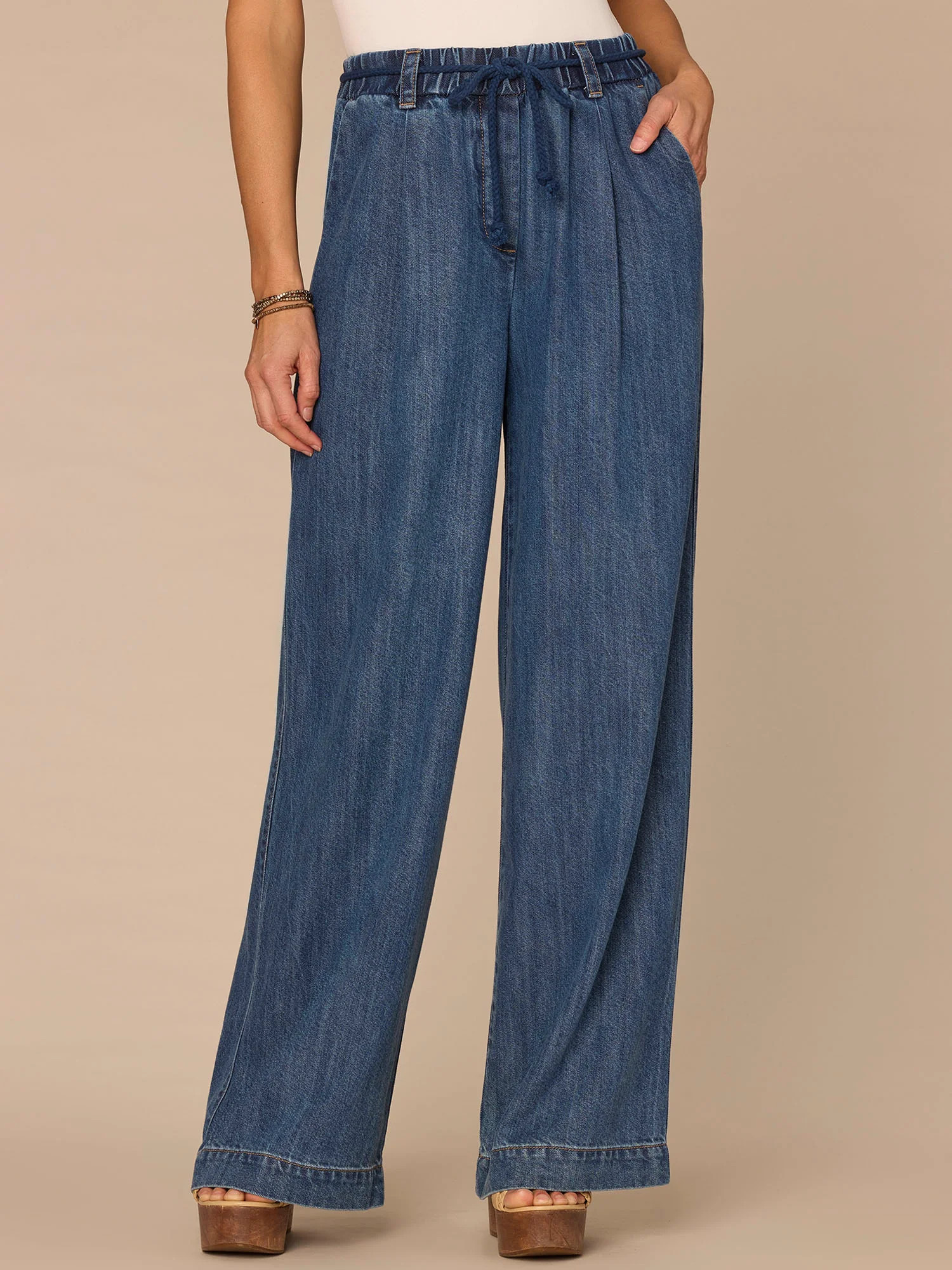 "Ab"leisure Skyrise Rope Tie Belt Spade Pocket Pleated Wide Leg Jeans | Democracy Clothing