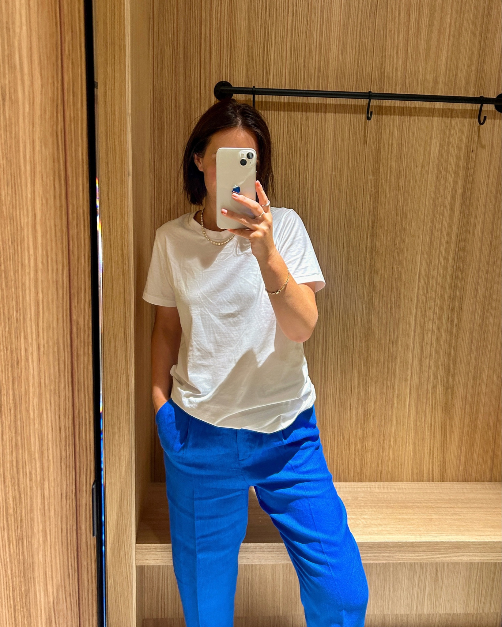 Blue linen trousers outfit
Linen looks

#LTKsummer #LTKeurope