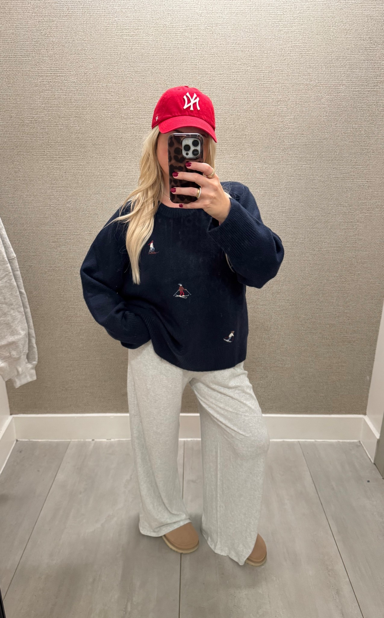 Abercrombie Sale!
M sweater 
Small pants 
Ugg clogs tts
Gift idea 

#LTKSaleAlert #LTKGiftGuide #LTKHoliday