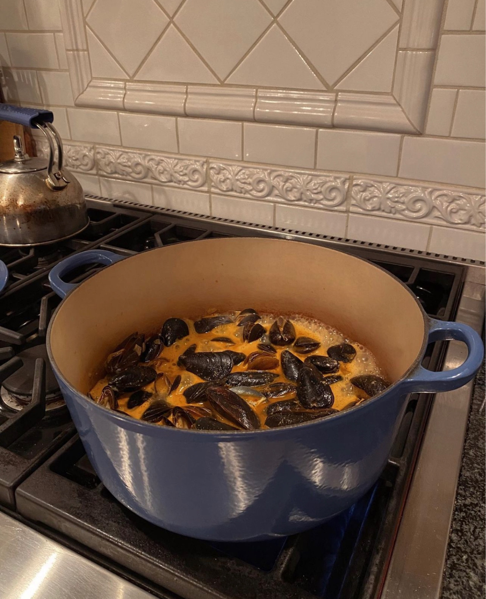 Le Creuset cast iron signature round Dutch oven

#LTKhome #LTKGiftGuide #LTKwedding