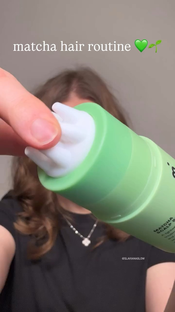my new matcha hair routine 🍵💚✨

@rehabyourhair matcha scalp serum and oiling comb

Would you try a matcha-inspired hair routine? 🤔💭

🏷️ matcha hair routine, scalp care essentials, healthy glossy hair, hair oiling routine, calming beauty ritual.

#matchahairroutine #scalpcare #glossyhair #haircare #selfcare
