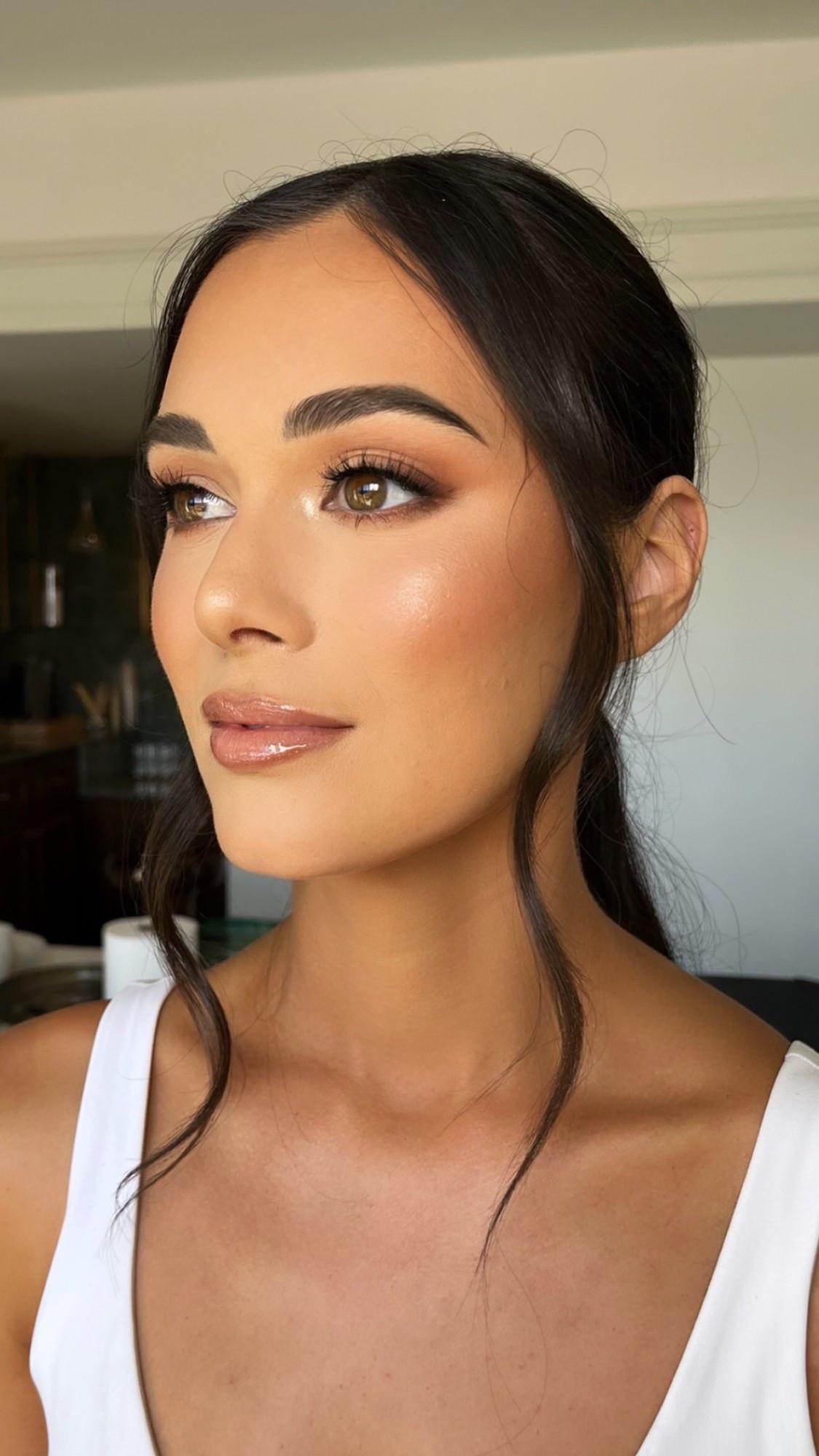 Ryan’s rehearsal look🤍

MAC  mineralized powder in dark tan was used as a bronzer not fave powder just so ya know 🫶