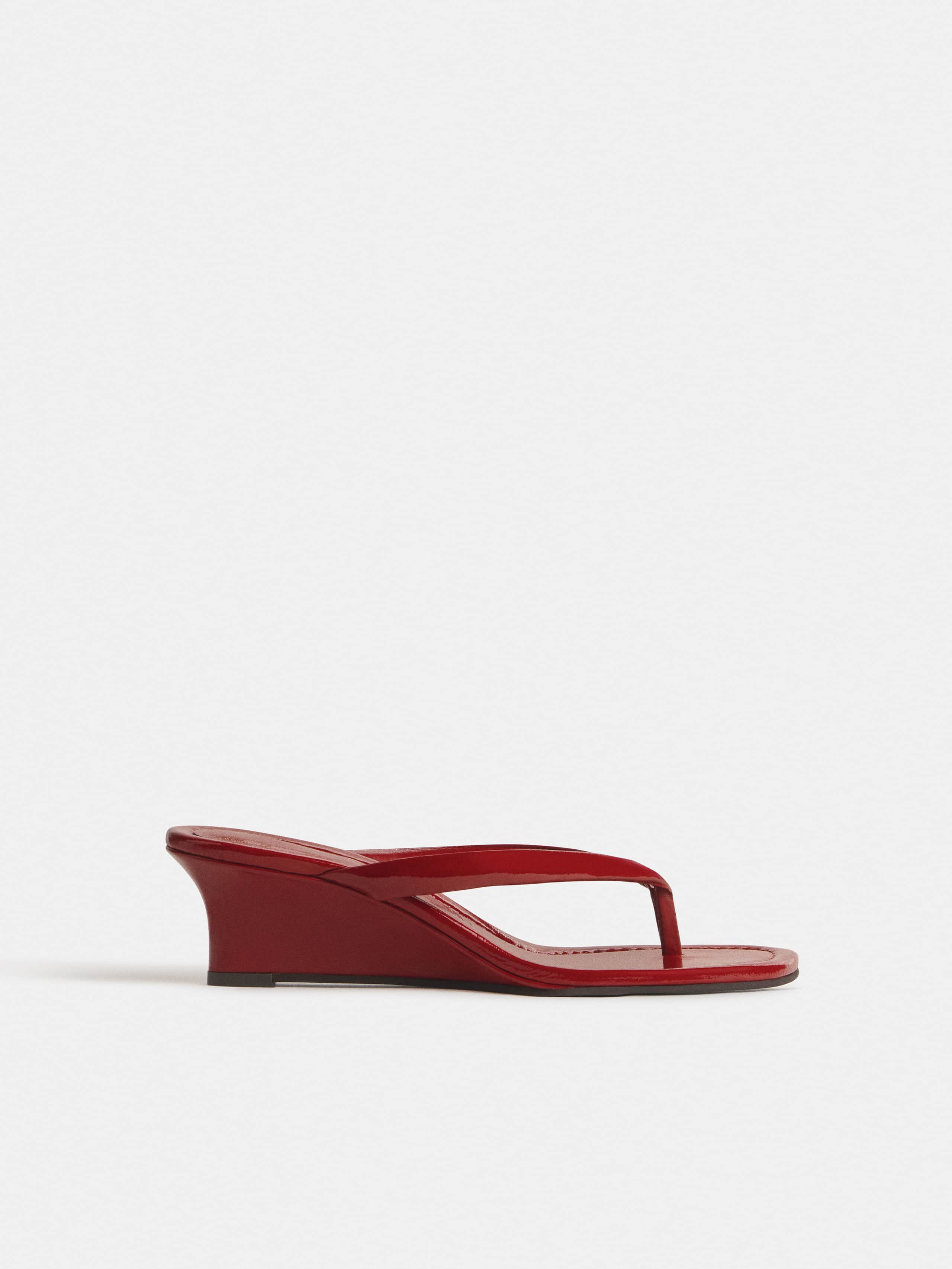 Reformation Amelia Thong Wedge Sandal Red 9.5 | Reformation (Global)