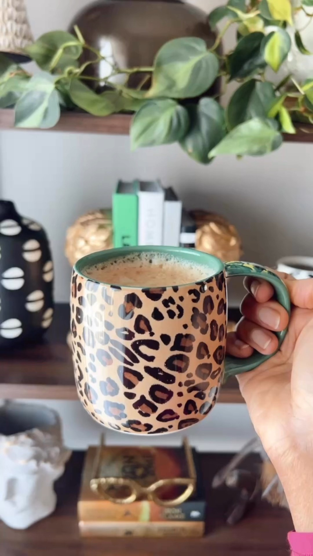 A perfect size for my morning coffee. Great quality. Highly recommend

#LTKHome #LTKFamily #LTKSeasonal