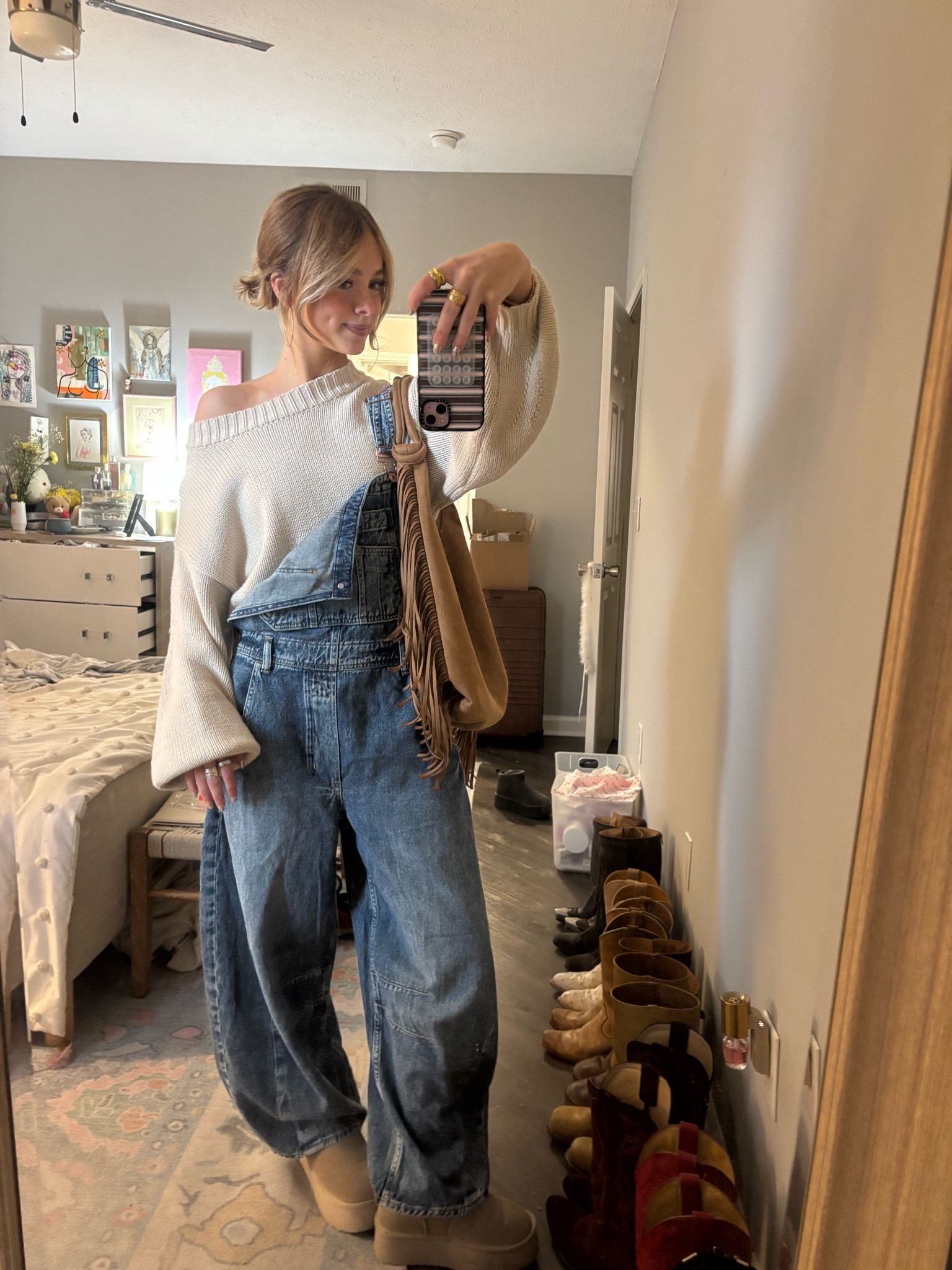 Sweater: 0
Overalls: Small BUT they’re very oversized on me so I got pin buttons from Amazon and just tacked them on in like 5 minutes! Linked them too  