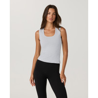 Vuori Halo Essential Scoop Tank Top Long | Pale Grey Heather | Large | Vuori Clothing (US & Canada)
