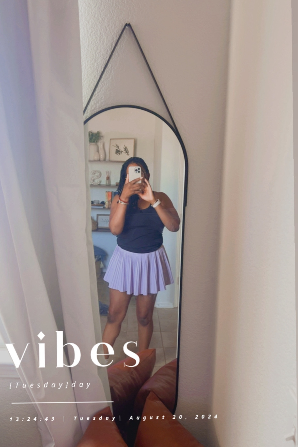 Hot mom walk approved 

#LTKTravel #LTKStyleTip #LTKBacktoSchool