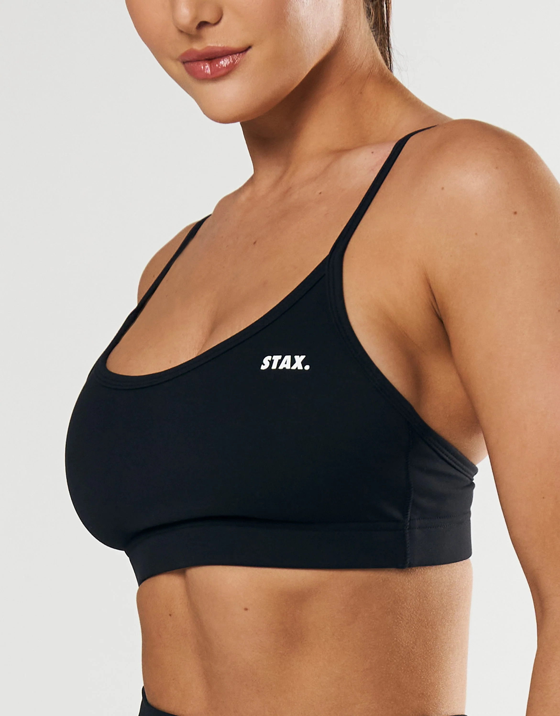Delta Crop NANDEX ™ - Black | STAX.
