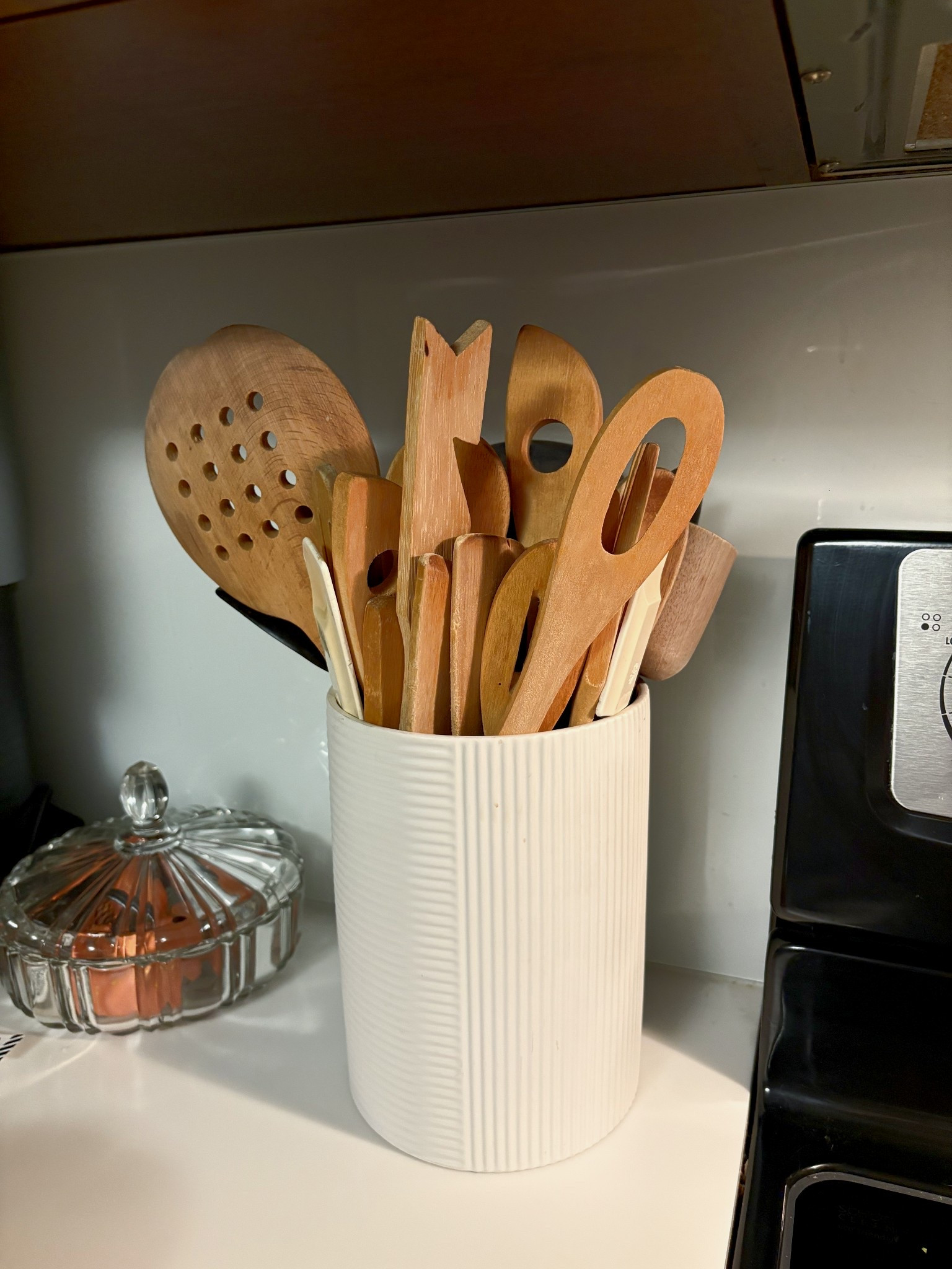 Ceramic Utensil Holder

#LTKFindsUnder50 #LTKHome #LTKfoodie