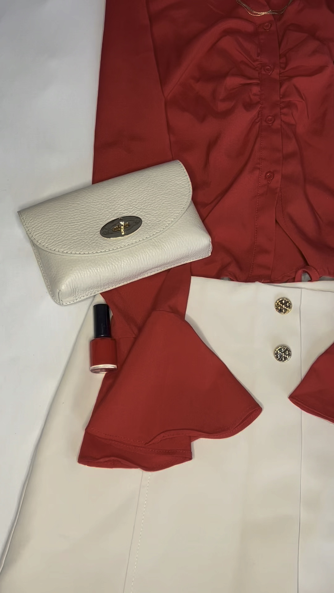 red for christmas


red shirt red outfit ideas 

#LTKSeasonal #LTKGiftGuide #LTKHoliday