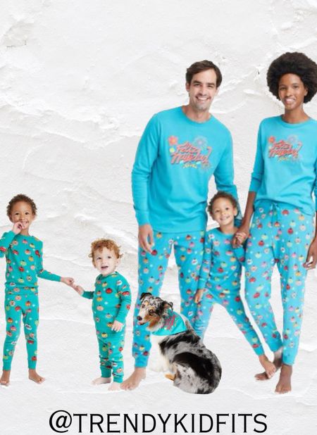 Feliz navidad family matching pajamas 

#LTKHolidaySale #LTKHoliday