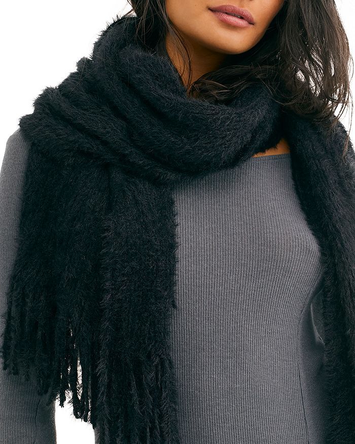 Whisper Fringe Blanket Scarf | Bloomingdale's (US)