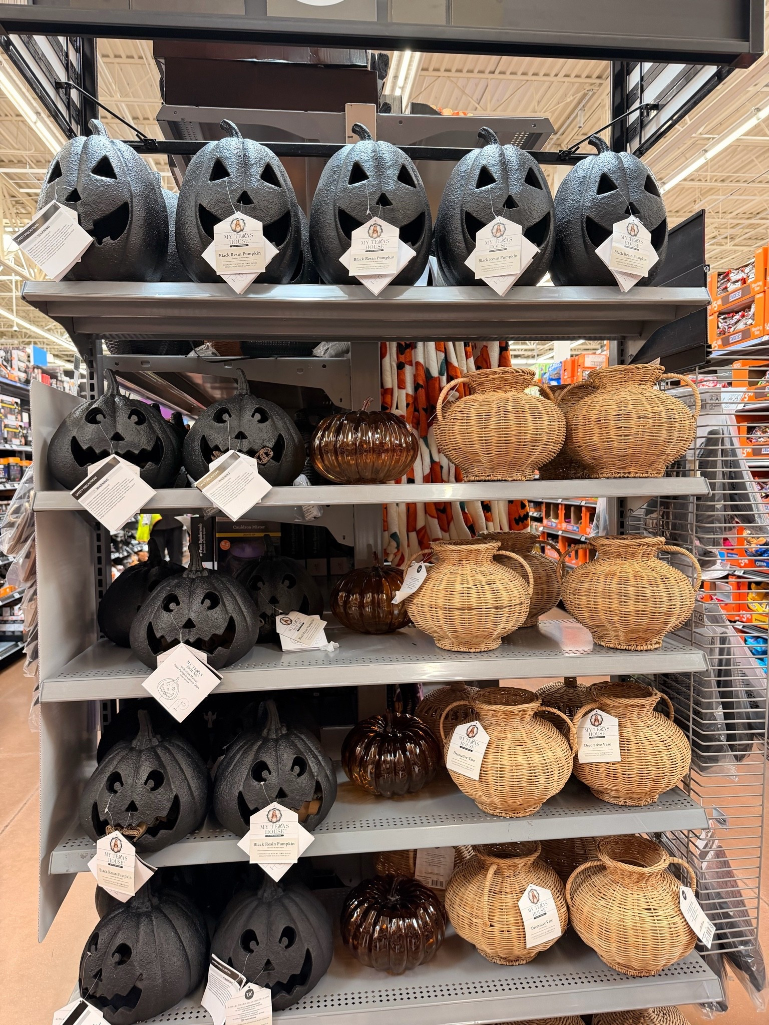 NEW at @Walmart 🎃

#LTKSeasonal #LTKHome #LTKdayinmylife