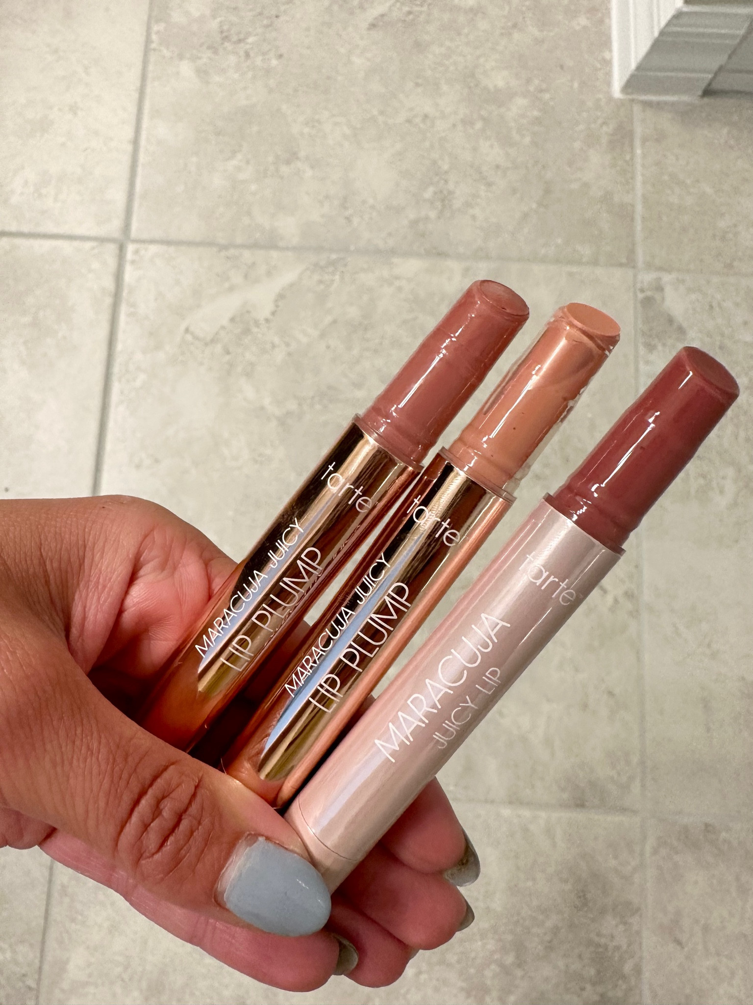 Use code FAM30 for 30% off + HANNAHANN for extra $$$ off! :) 



Tarte sale / juicy lip maracuja lip / tarte makeup / lip routine / lip liner / lip plump / makeup routine 

#LTKbeauty #LTKSale #LTKsalealert