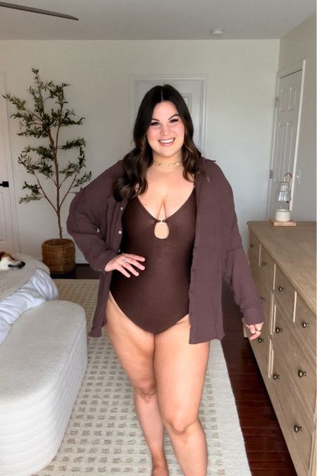 Midsize size 12/14 aerie try on! 

One piece: xl long
Brown shirt: large 

Aerie haul, aerie try on, midsize fashion, midsize, aerie, vacation outfits, summer fashion, swimsuits, swimwear 


#LTKswim #LTKmidsize #LTKSeasonal