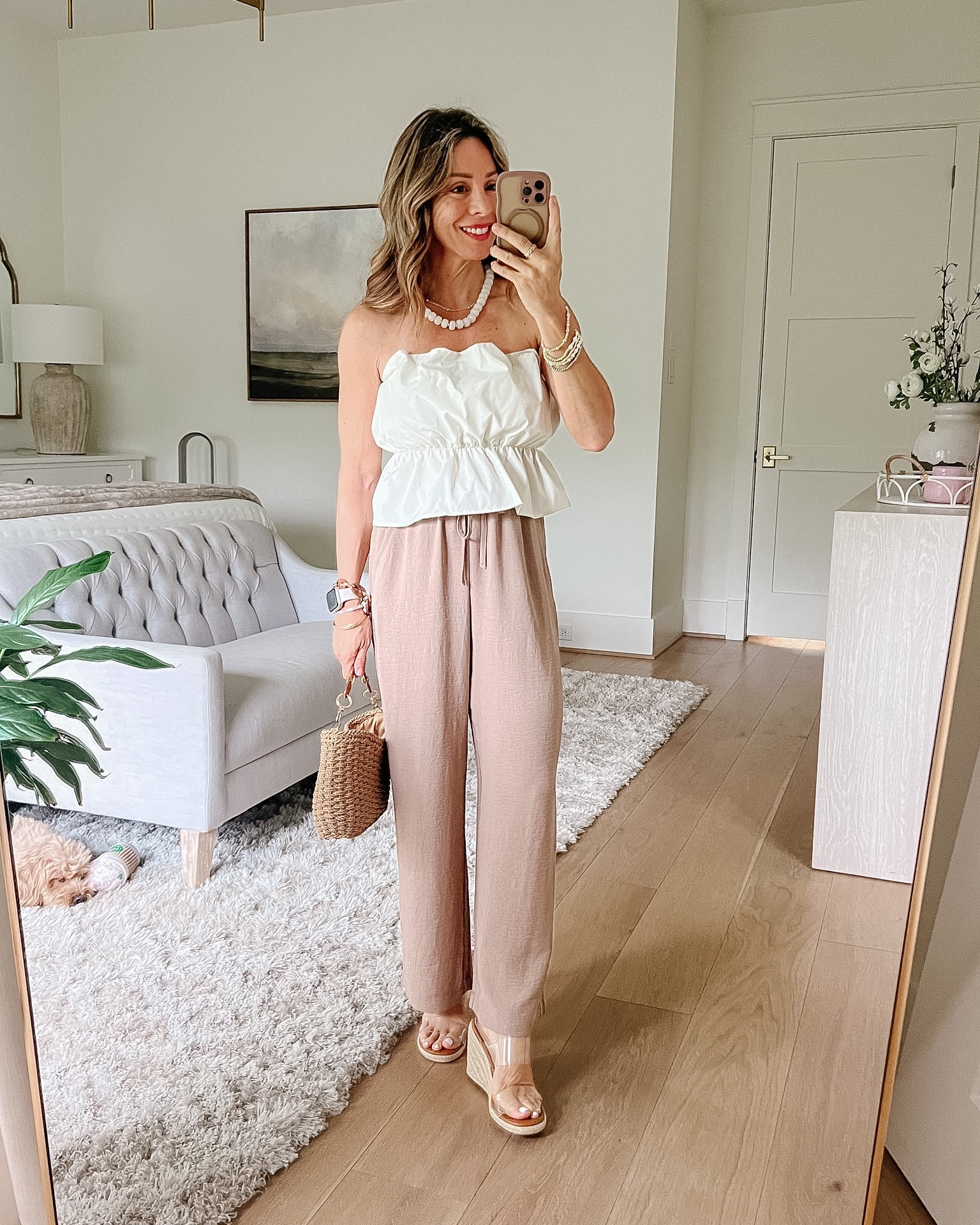 New Amazon Styles! 

I love how this top looks dressed up, but you’re still so comfortable.

Top Fit: I’m wearing an XS
Pants Fit: I’m wearing a Small

#LTKOver40 #LTKPetite #LTKSeasonal