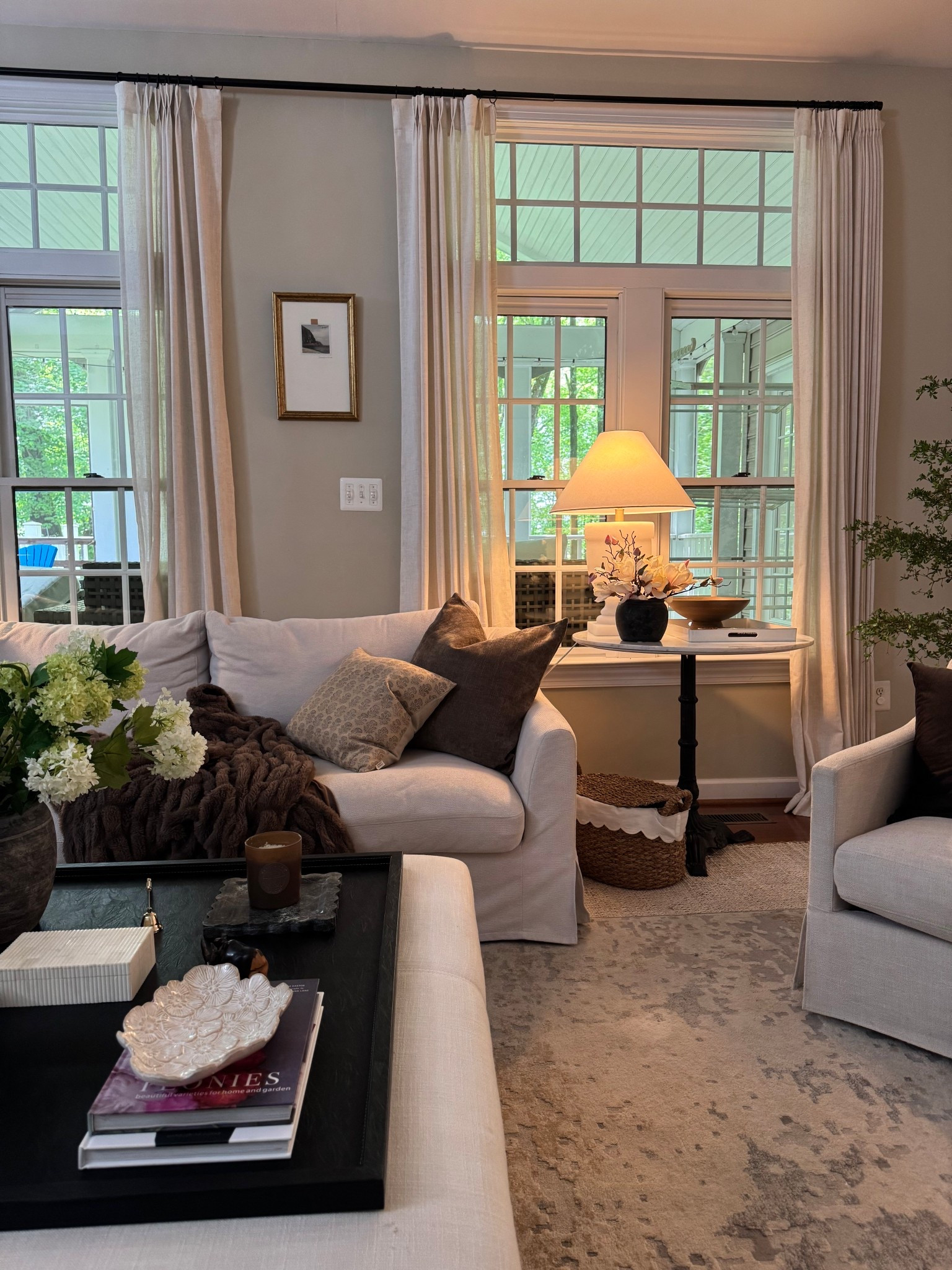 Living room decor 

#LTKHome