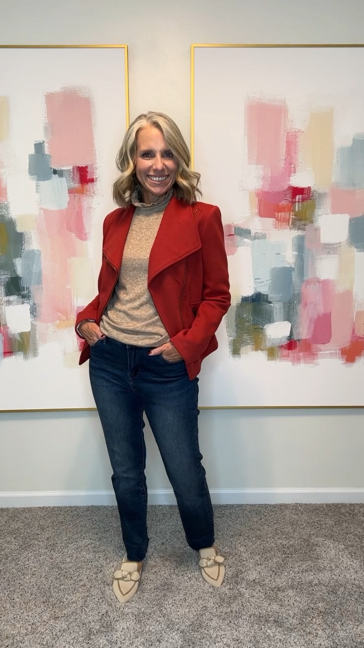 Gibsonlook has you covered every day of the week! 
Use code LISA10
Code COAST15 on Inez shoes 

#LTKover40 #LTKstyletip