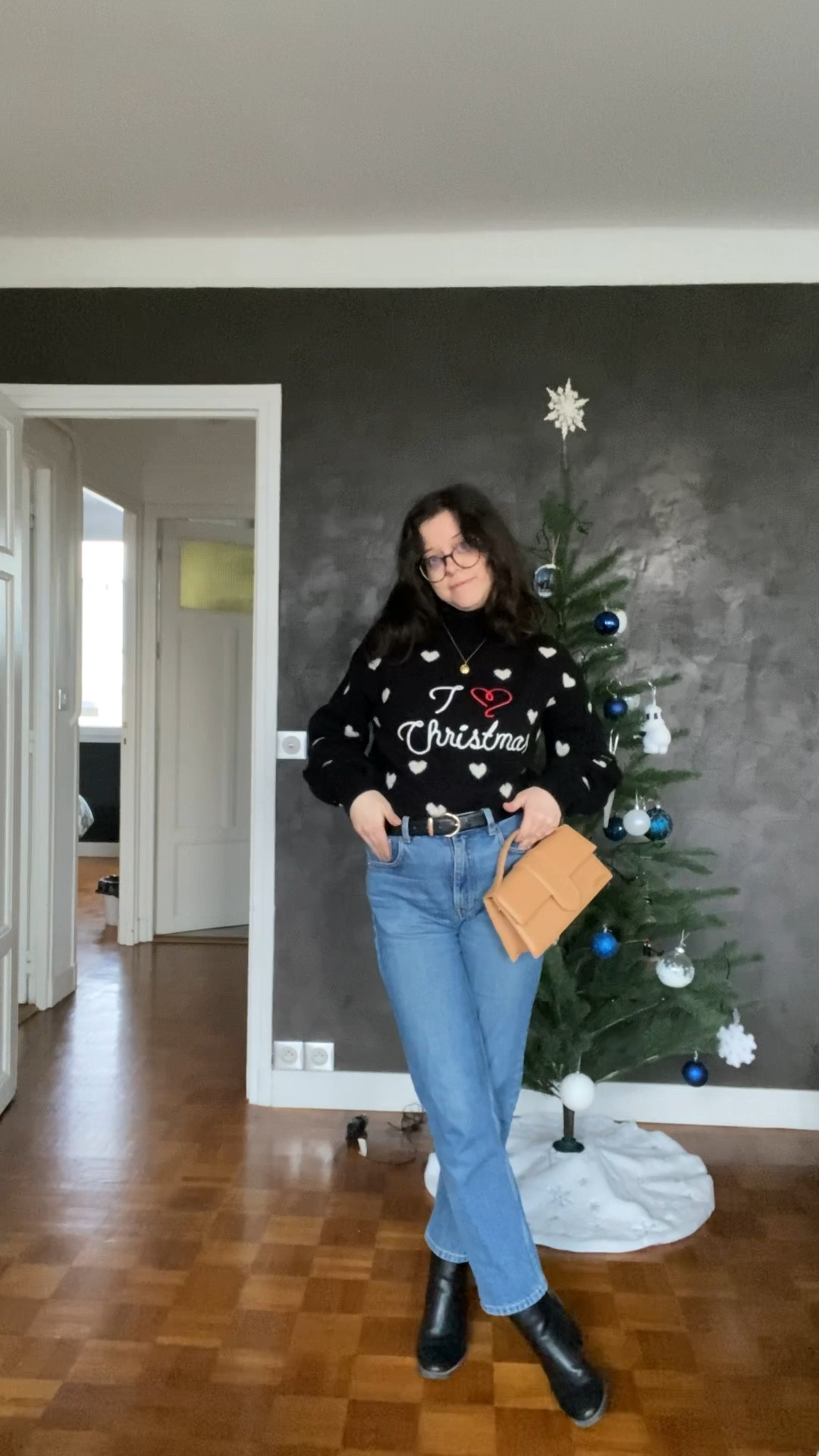 Pendant 24 jours je te propose des looks de fêtes #LTKGift

#LTKVideo #LTKstyletip #LTKSeasonal