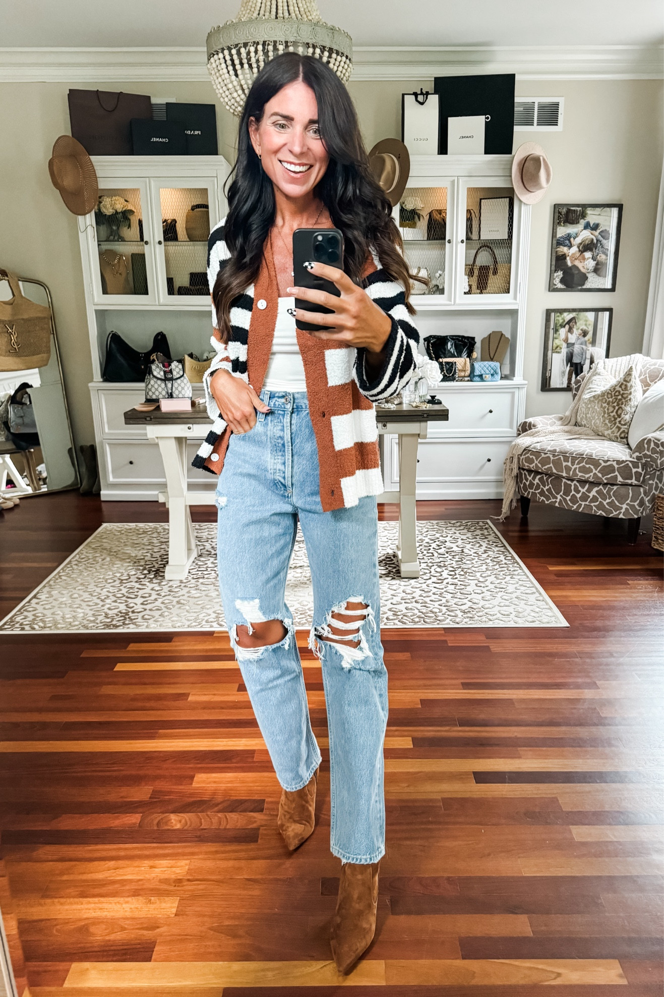 Size small sweater and tank
25 denim size down 

#LTKFindsUnder50 #LTKStyleTip #LTKBacktoSchool