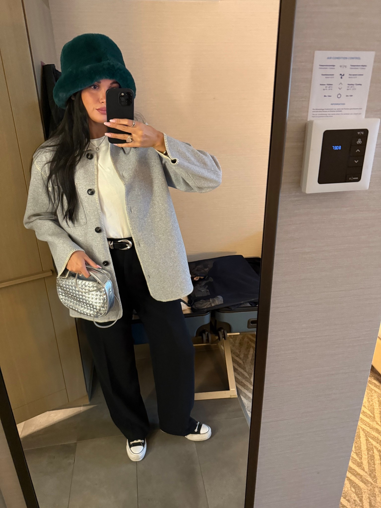 zara purse and hat is from anthropologie a few years ago :((

#LTKootd #LTKSeasonal #LTKTravel